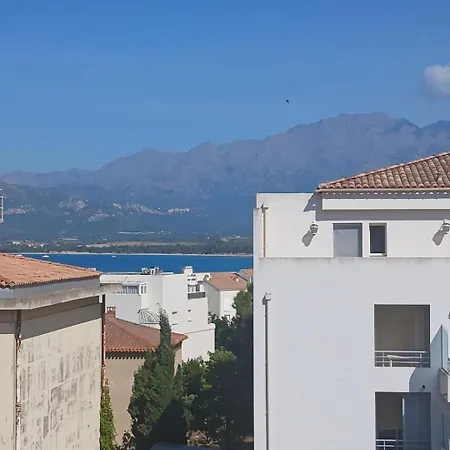 Apartment Superbe T3 Vue Entre Terre Et Calvi (Corsica)